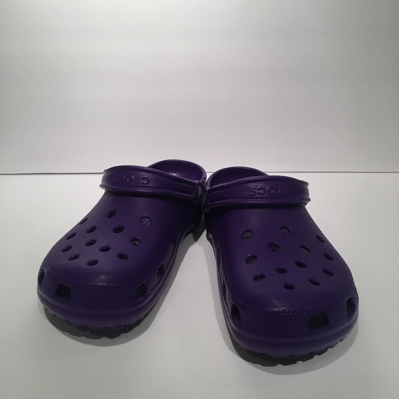 mens purple crocs